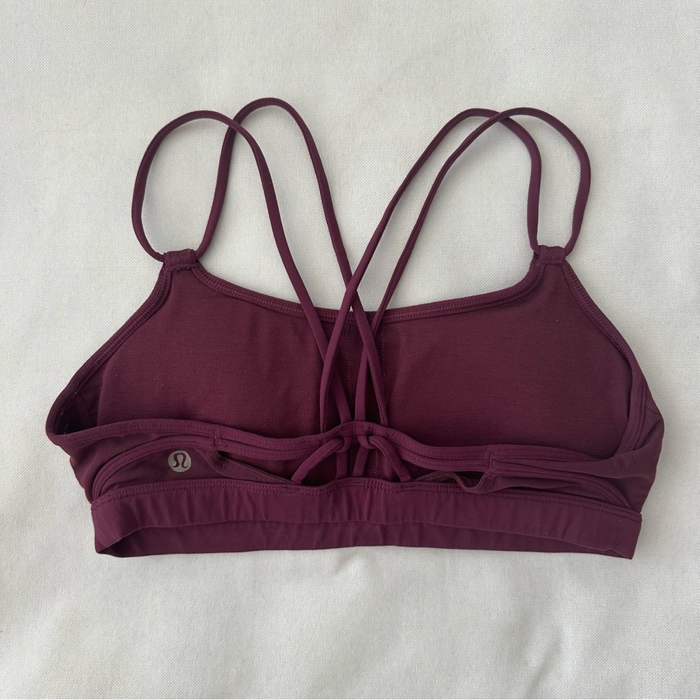 Lululemon Sports Bra - size 6